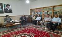 در دیدار سرپرست مرکز گیلانغرب با امام جمعه این شهرستان مطرح شد :